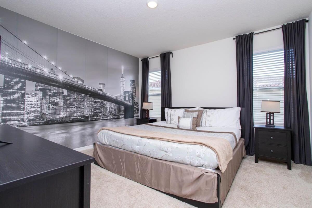 Gorgeous 5 Bd W/ Pool Close To 6071