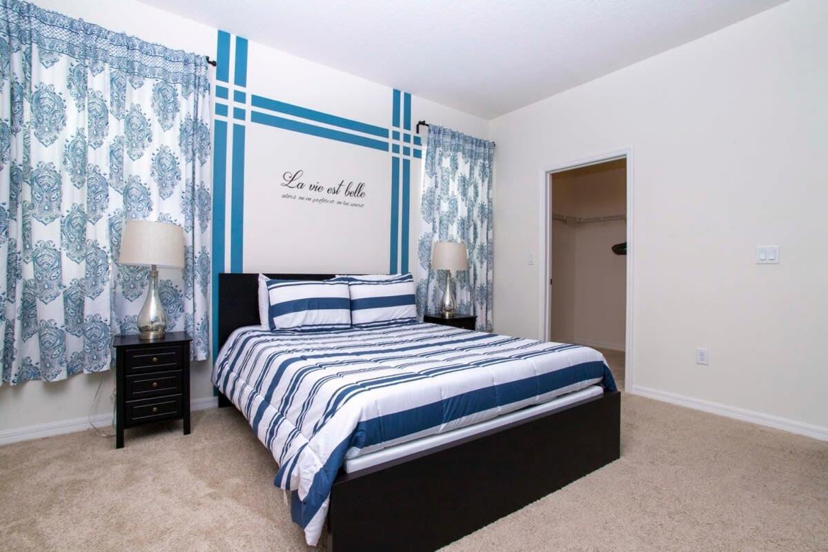 Gorgeous 5 Bd W/ Pool Close To 6071 Holiday home Davenport